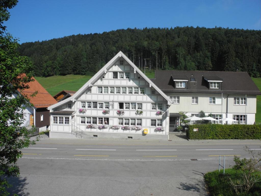 Landgasthaus Bären Grub Exterior foto